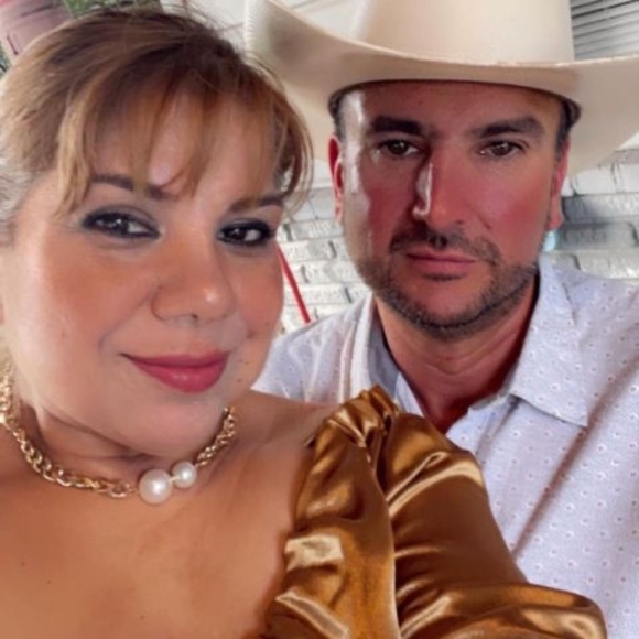 Meet your Posher, Gabby - Picture 1 of 1